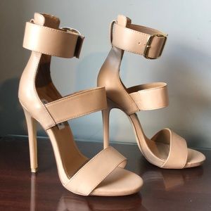 Steve Madden sexy strappy heeled sandals